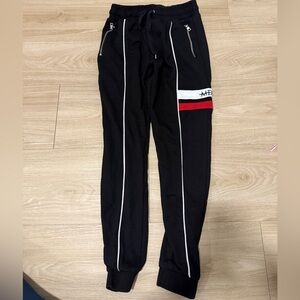 Maniere De Voir joggers